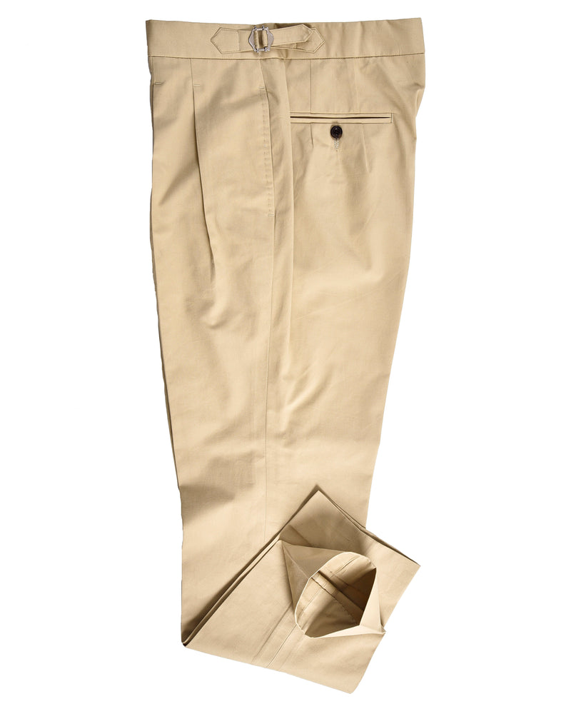 Dunkelbeige einfarbige Chino