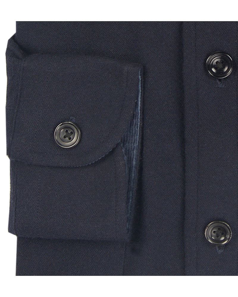 Dunkelblauer Flanell