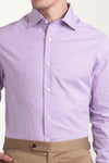 Malvenfarbenes Hemd mit Gingham-Karomuster