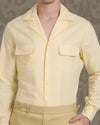 Hemd mit Camp-Kragen aus hellgelbem Fresco-Chambray