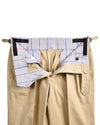 Dunkelbeige einfarbige Chino