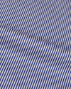 Dunkelblaue Seilstreifen
