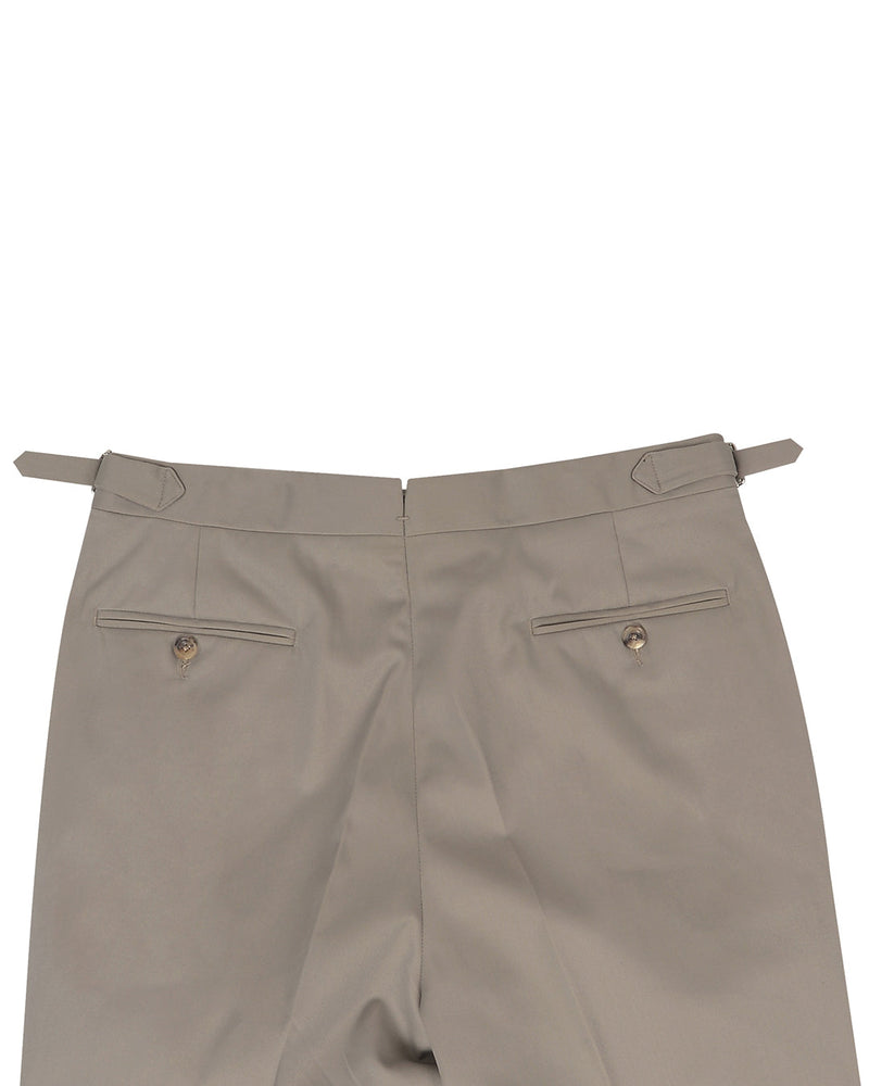 Bräunlich-graue Twill-Chino
