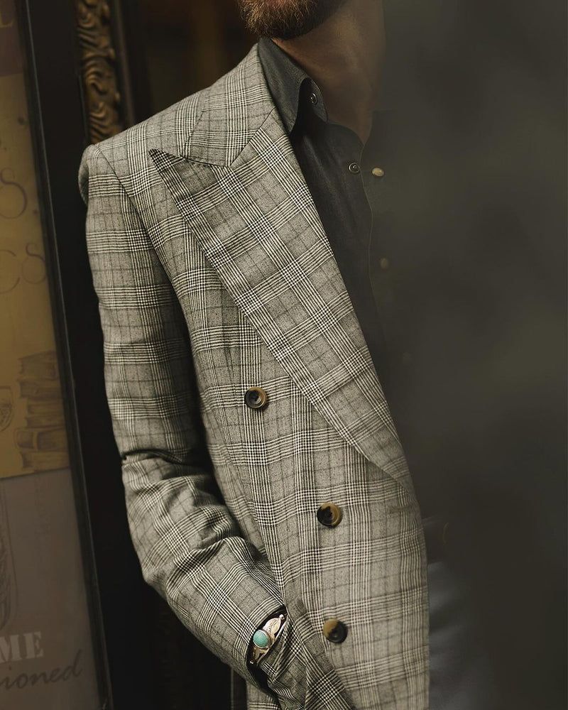 Drapers schwarz-weiß karierte, zweireihige Jacke mit Glen-Plaid-Muster