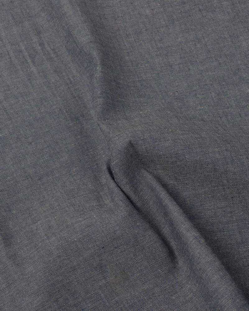 Chambray aus dunkelblauem Denim