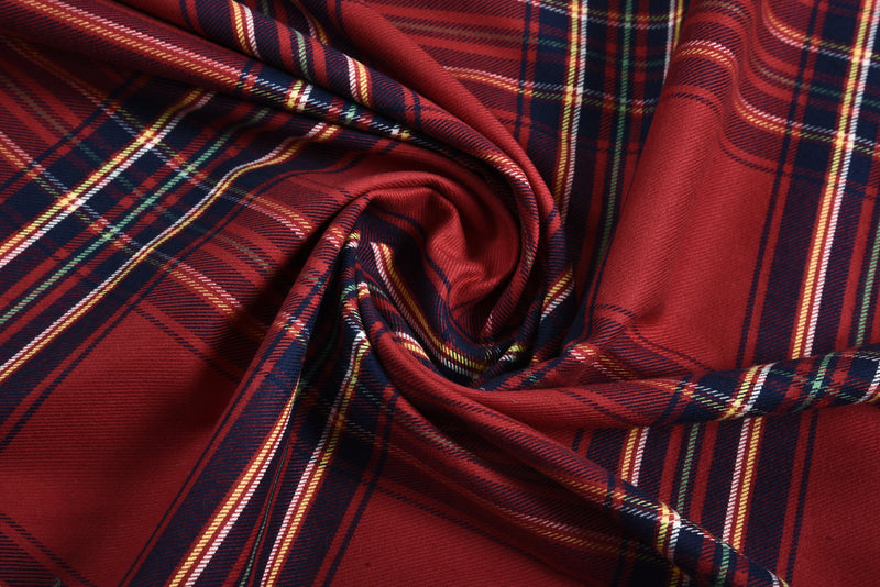 Rotes, marineblaues Flanellhemd mit Tartanmuster