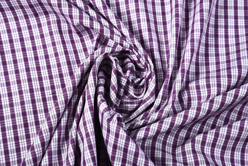 Lila Tartan-Karos