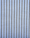Chemise bleue foncée à rayures noires sur fond blanc