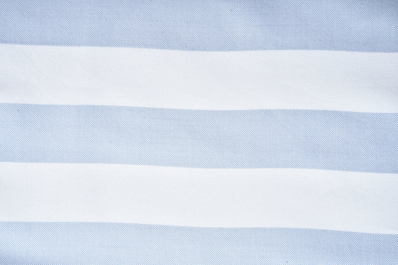 Rayures horizontales bleues et blanches