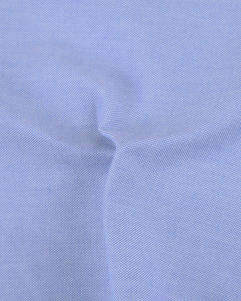 Einfacher blauer Oxford