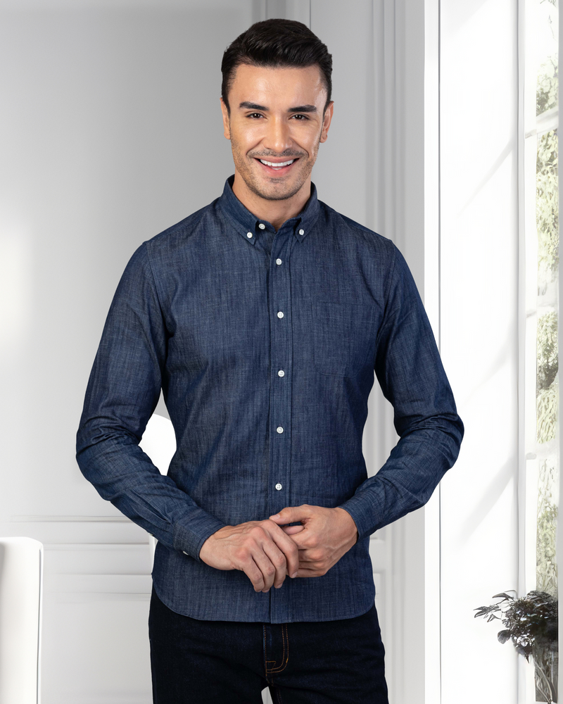 Chemise en jean bleu foncé 