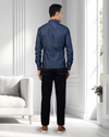 Chemise en jean bleu foncé 