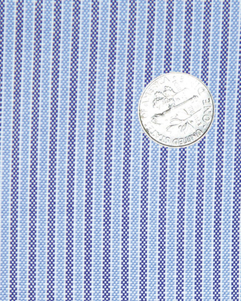 Marineblaue Streifen auf Weiß
