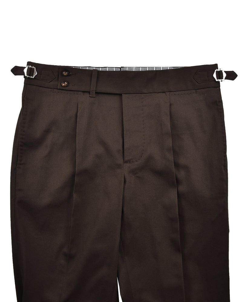 Dehnbare Chino: Umbrabraune Chino