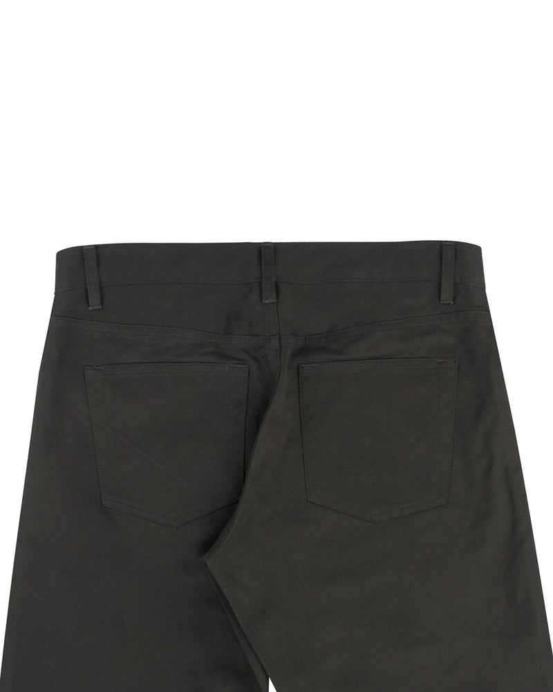 Verwaschene schwarze Jeans aus Baumwolltwill