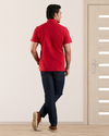 Schlichtes rotes Polo-T-Shirt